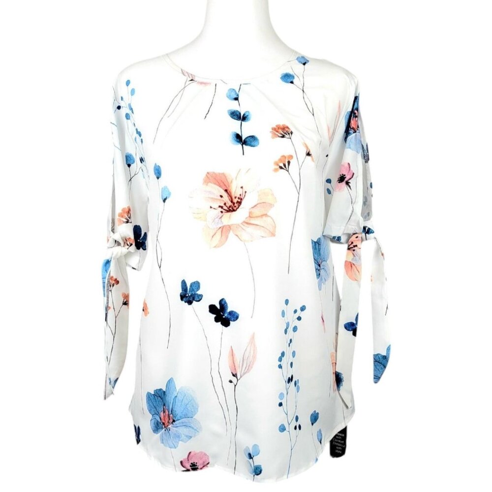 Women Plus 1X & 2X Multi-Color Floral Cut Out Round Neck Short Tie Sleeve Blouse